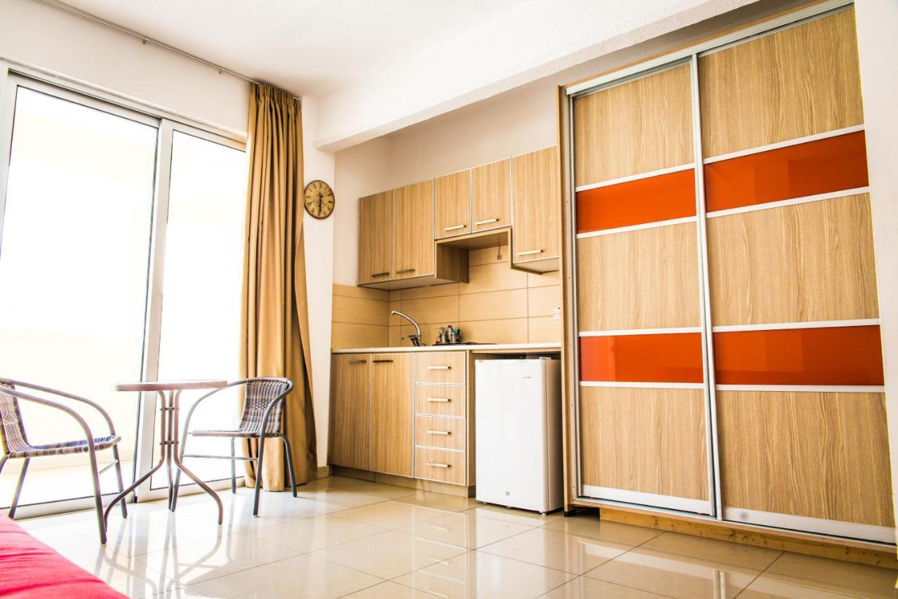 Efi Hotel Apts Ayia Napa Esterno foto